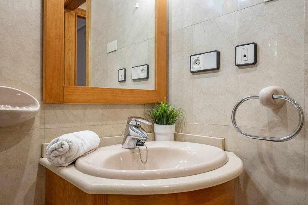 La Plaza Apartamento خيخون المظهر الخارجي الصورة